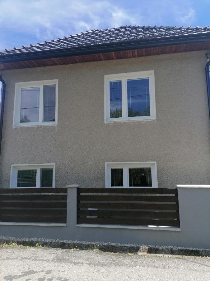 Ubytovanie U Jakuba Konska  Exteriör bild